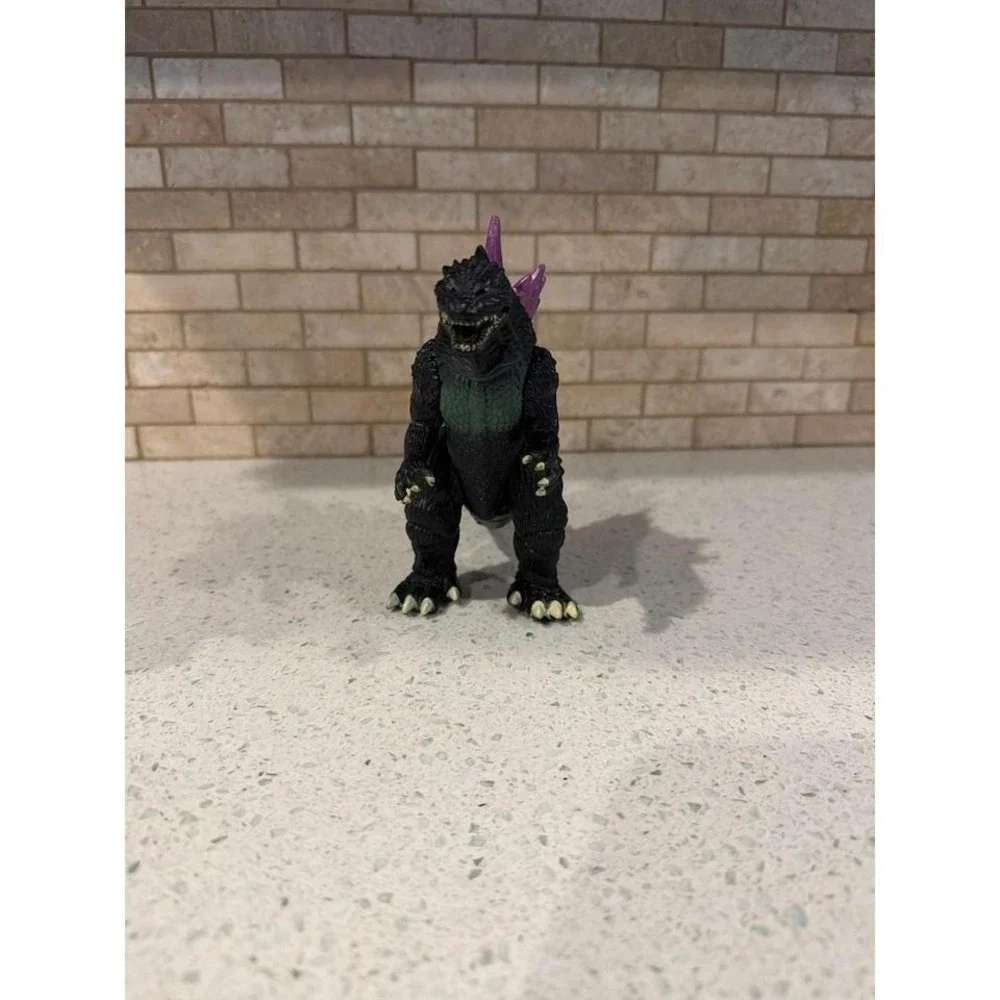 Godzilla Millennium Figure 5.5 Inches Purple‎ Spikes